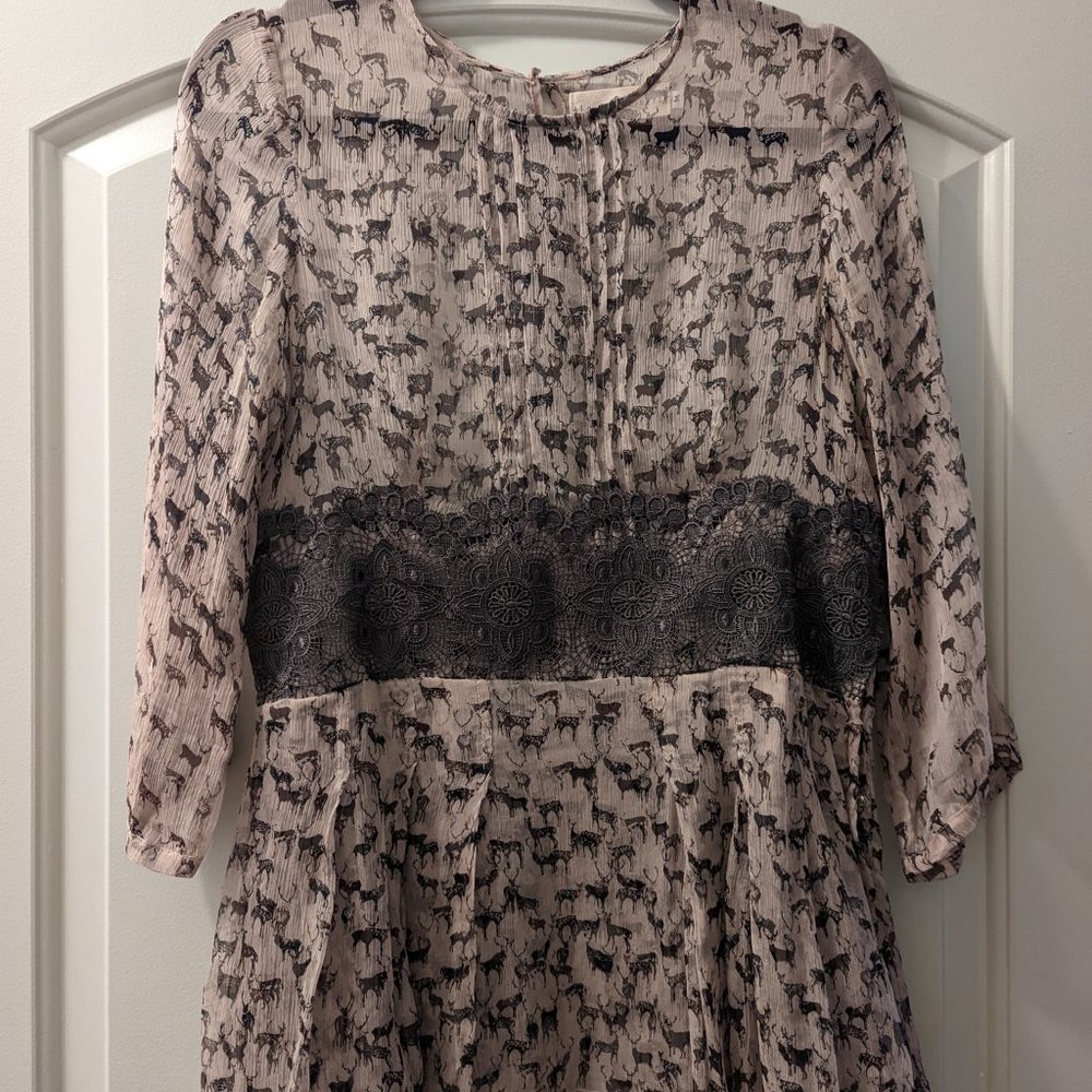 4 Love and Liberty, M, Sheer Tan Blouse